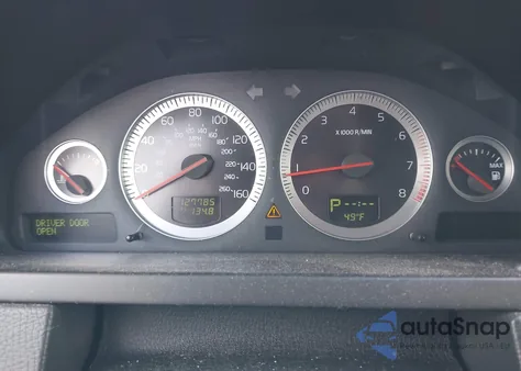 2012 Volvo Xc90 3.2 Platinum z USA, uszkodzony, nr VIN YV4952CYXC1618282